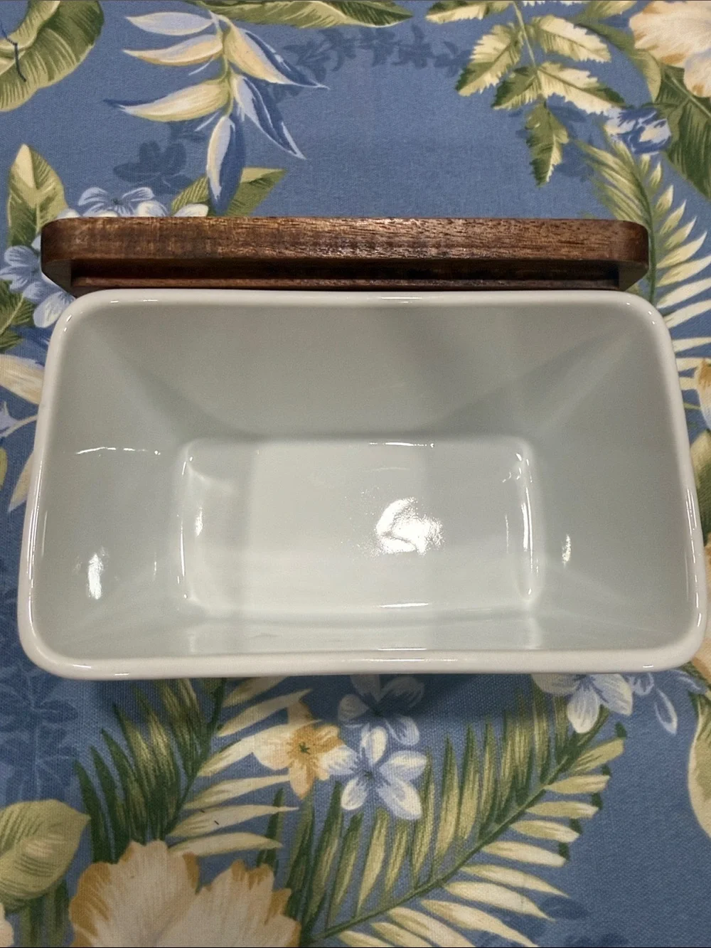Better Homes And Gardens White Ceramic Butter Dish with Wood Lid